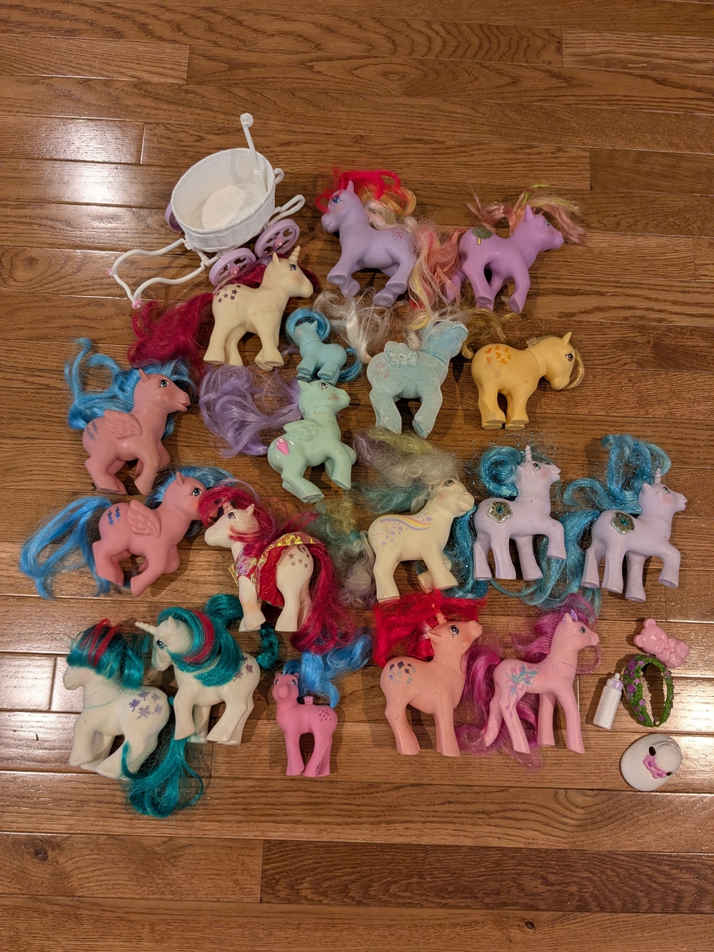 G1 My Little Pony Lot Of 18 Ponies